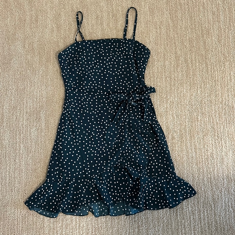 Princess Polly wrap dress sz 4